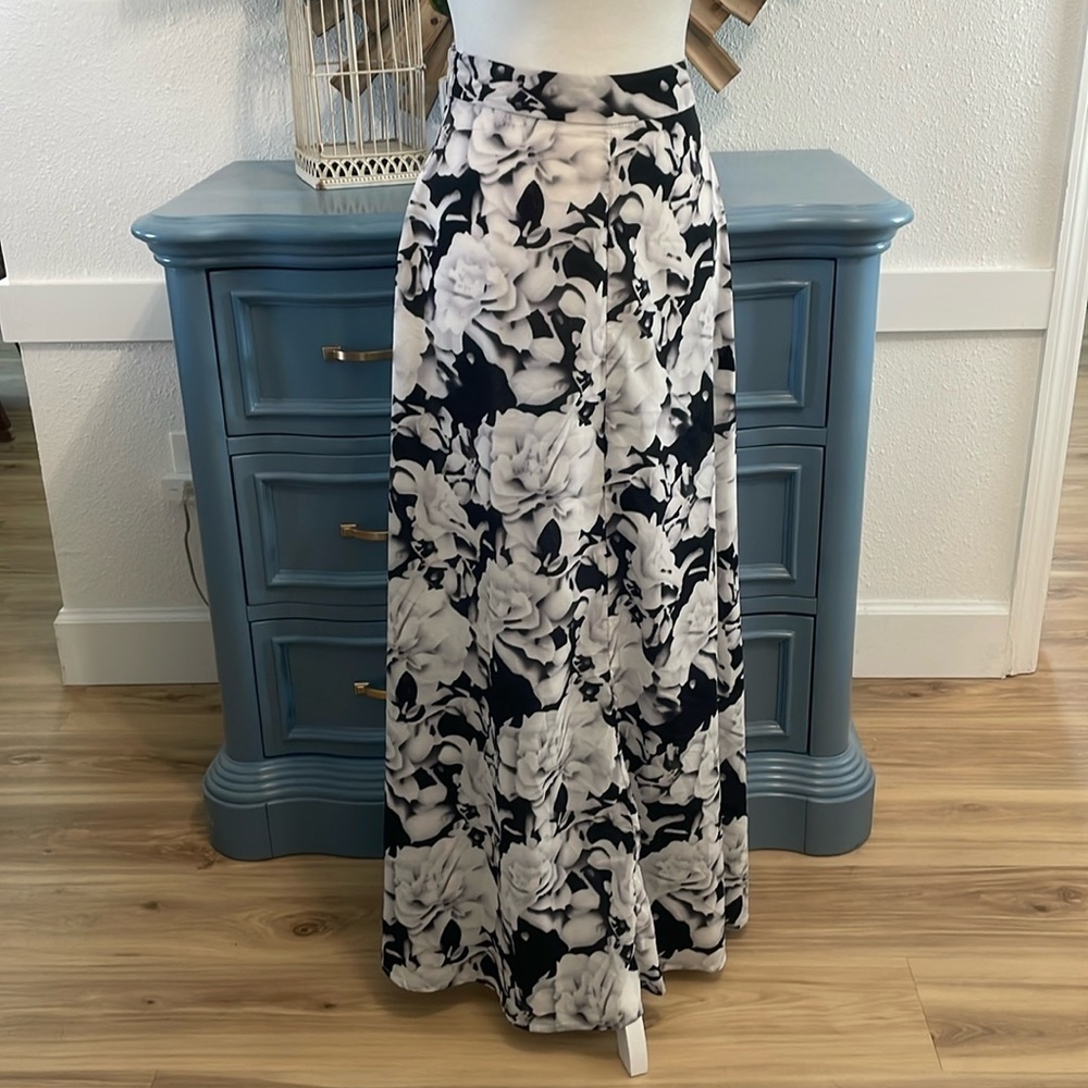 Black, White, Gray Maxi Skirt. Small (S)